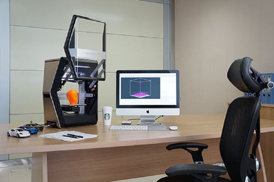 3D-принтер на рабочем столе